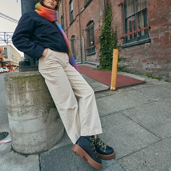 Timberland Women’s Stone Street Platform Hiker. New. 6.5 - Picture 5 of 10